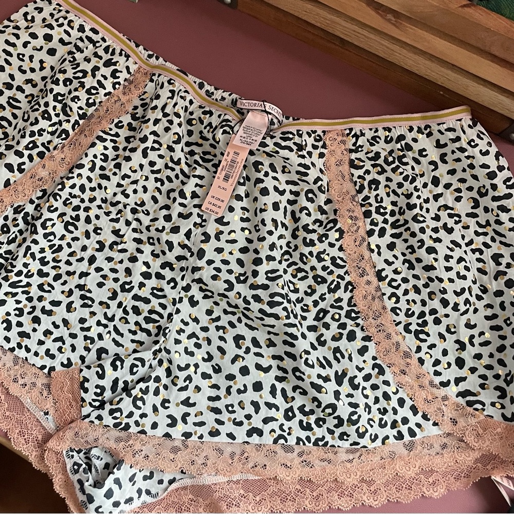 Victoria’s Secret sleep shorts. NWT size XL